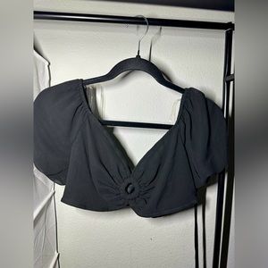 Black crop top